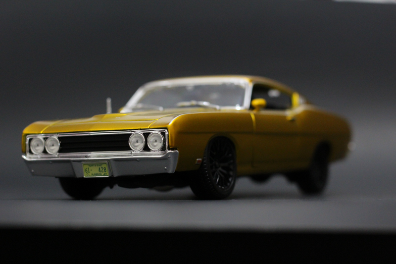 Illustration for article titled Car Week: Custom 1/18 Maisto Ford Torino Talladega Coyote